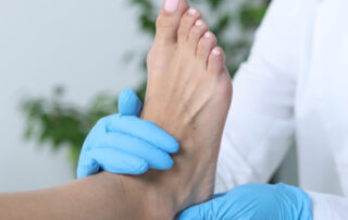 Chiropractor for Foot Pain